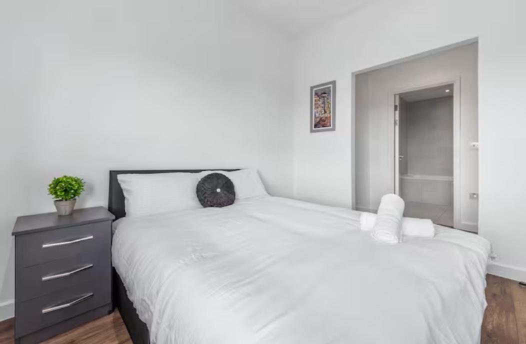 Airy 2Br Flat Delta London Dp332 Apartment Croydon Luaran gambar