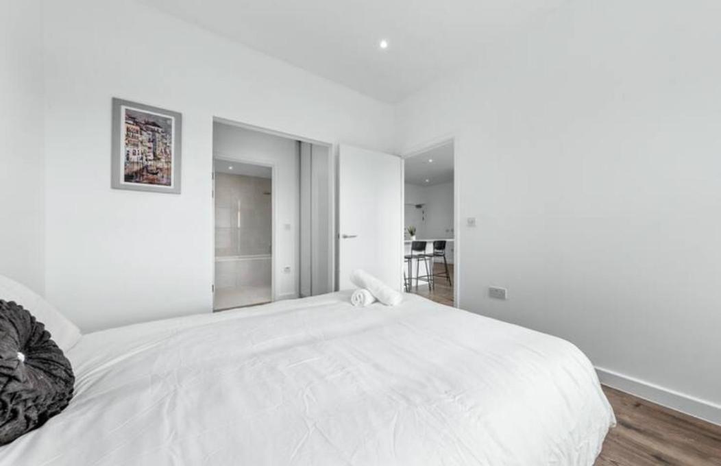 Airy 2Br Flat Delta London Dp332 Apartment Croydon Luaran gambar