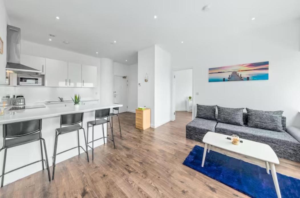 Airy 2Br Flat Delta London Dp332 Apartment Croydon Luaran gambar