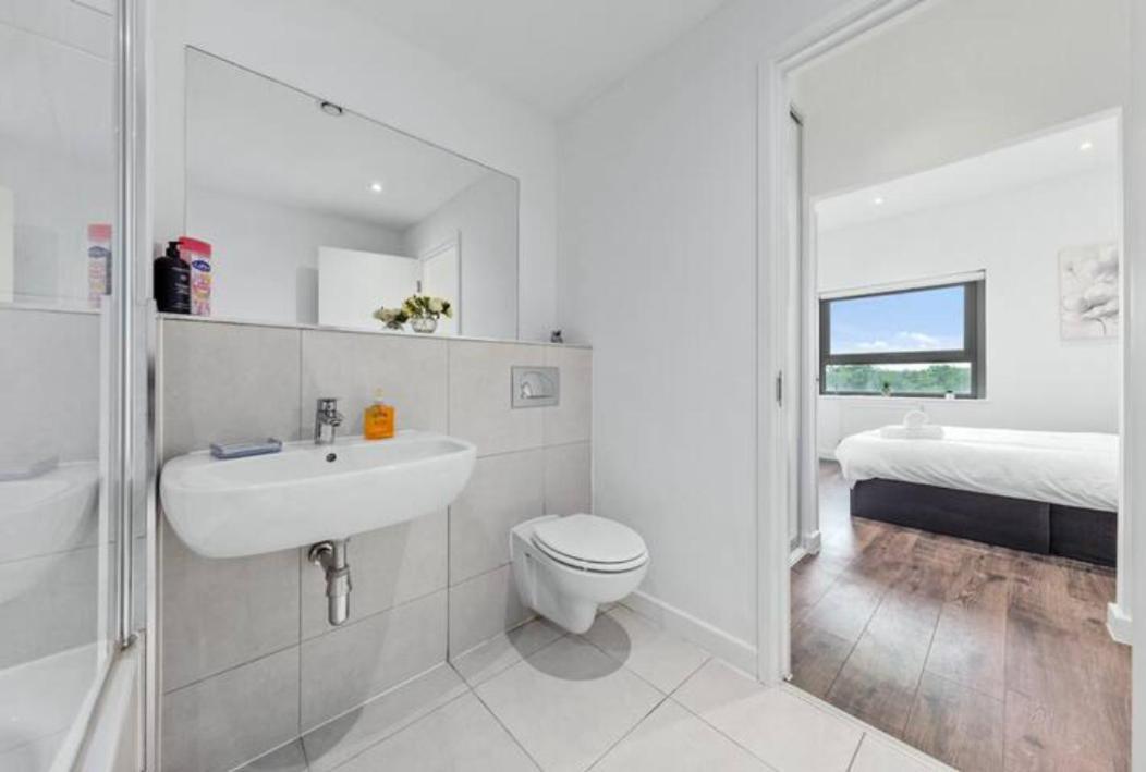 Airy 2Br Flat Delta London Dp332 Apartment Croydon Luaran gambar